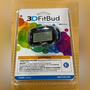 3DFitBud Simple Step Counter Walking 3D Pedometer with Clip and Lanyard A420S
